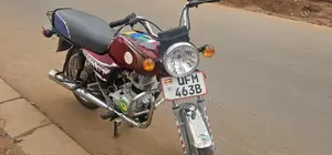 Bajaj Boxer 2018 Red