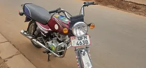 Bajaj Boxer 2018 Red