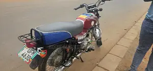 Bajaj Boxer 2018 Red