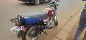 Bajaj Boxer 2018 Red