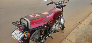 Bajaj Boxer 2023 Red