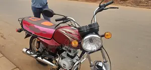 Bajaj Boxer 2023 Red