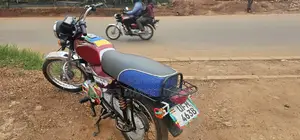 Bajaj Boxer 2022 Red