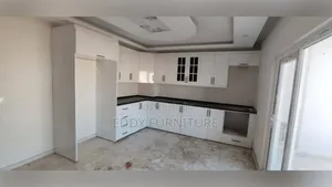 Kitchen Cabinets White