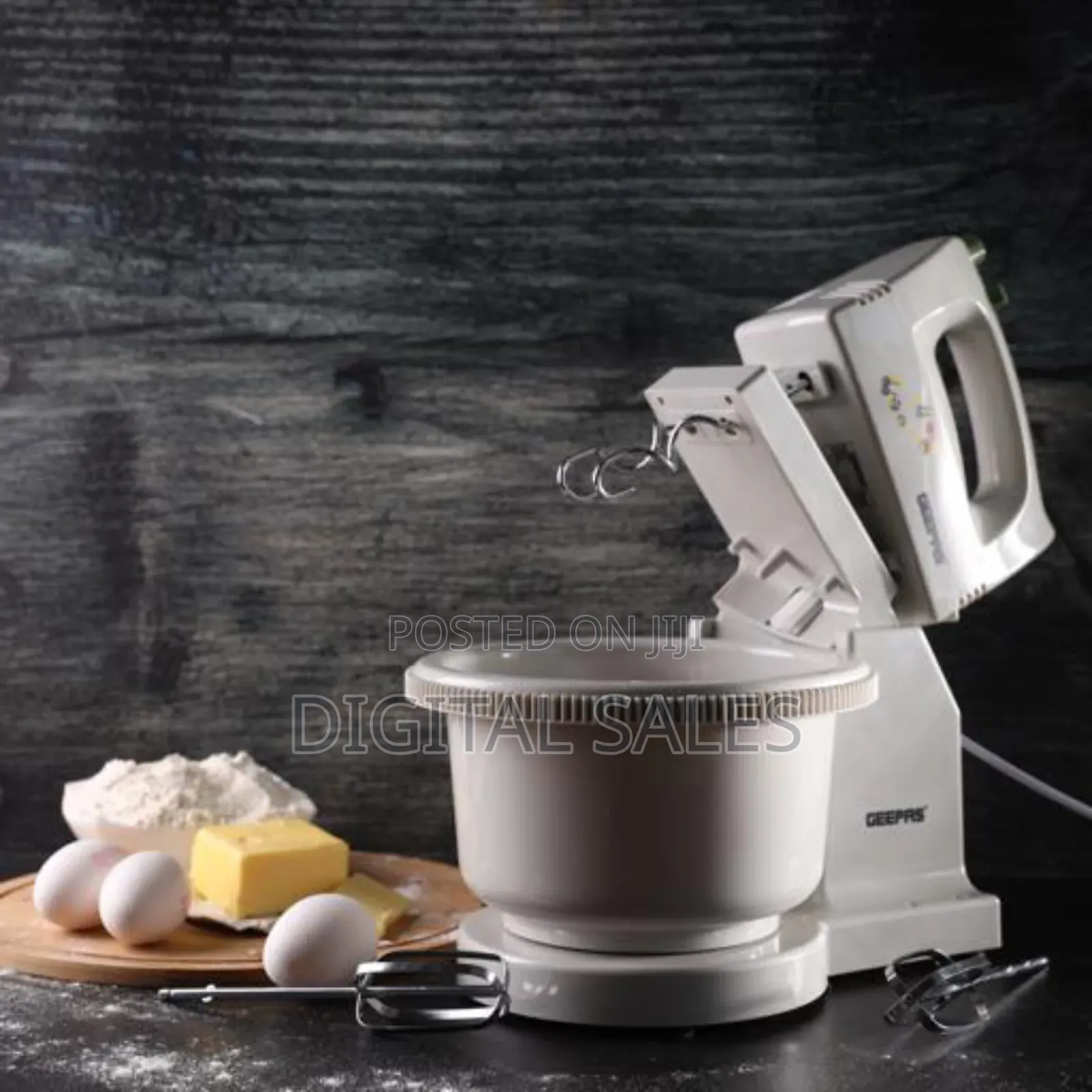 Electric Geepas Hand Mixer With Stand