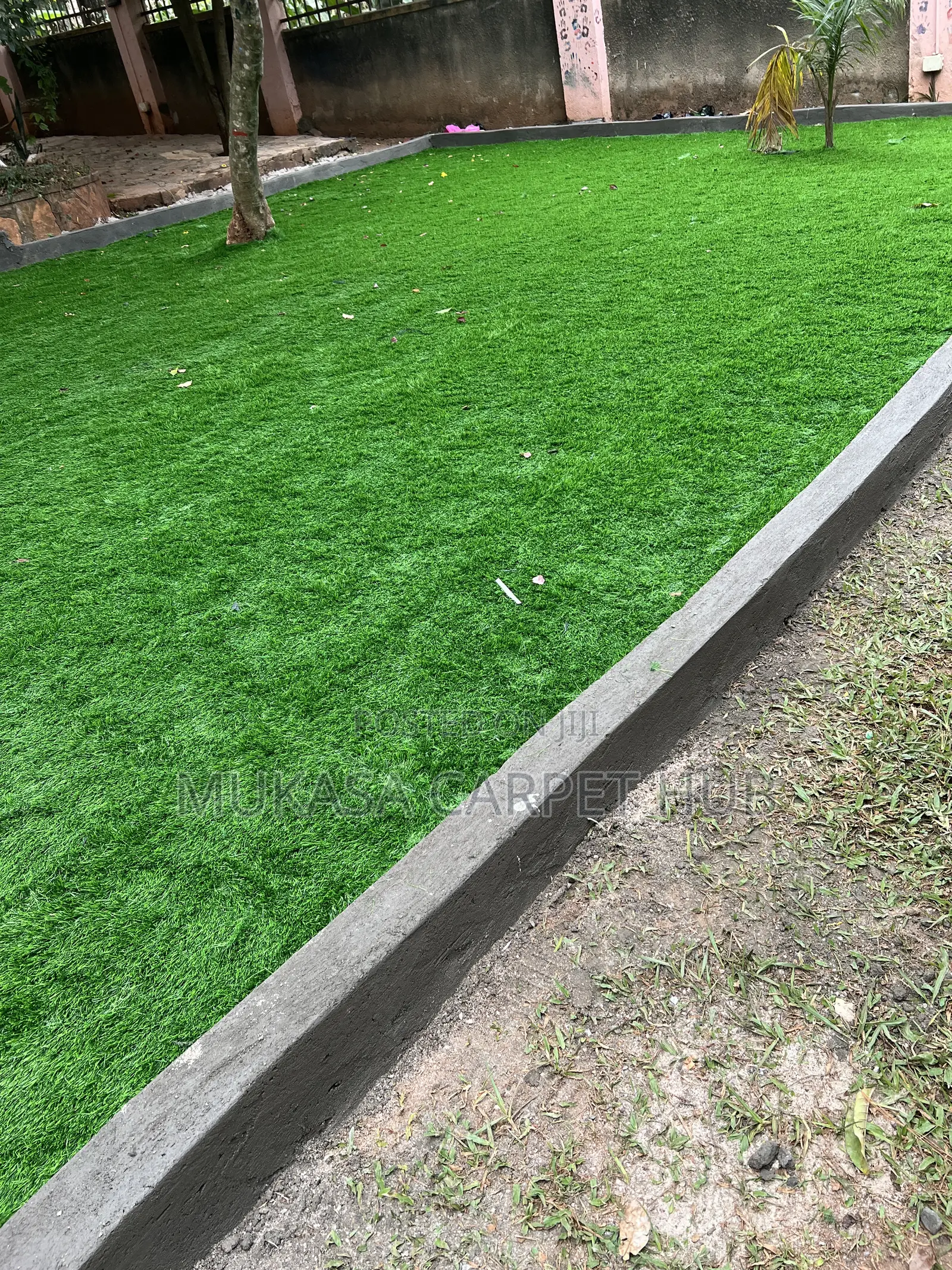 Compound Grass Carpet