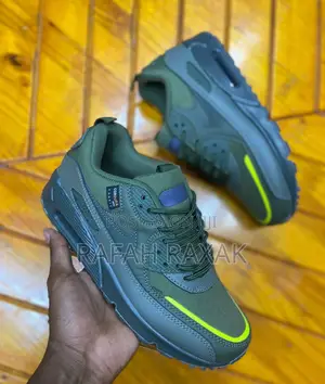 Original Nike Air Max 90 Surplus Wolf Green Sneakers