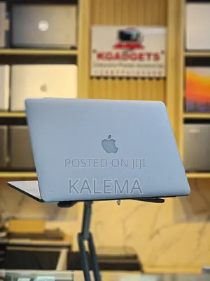 Laptop Apple MacBook Pro 16GB Intel Core I7 SSD 1T