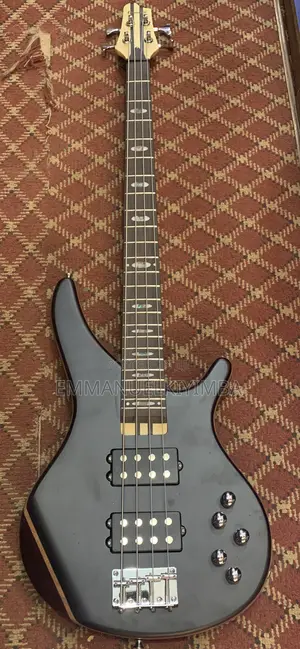 Ibanaze Active Bass Guitar B