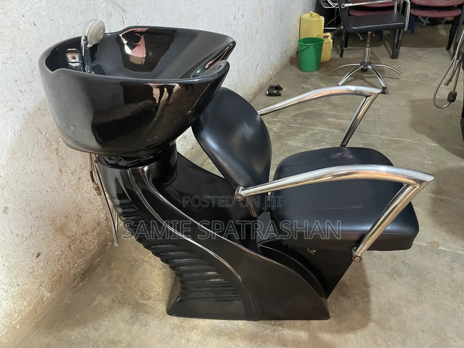 Head Wash Sink