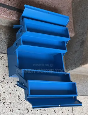 Toolbox 18”