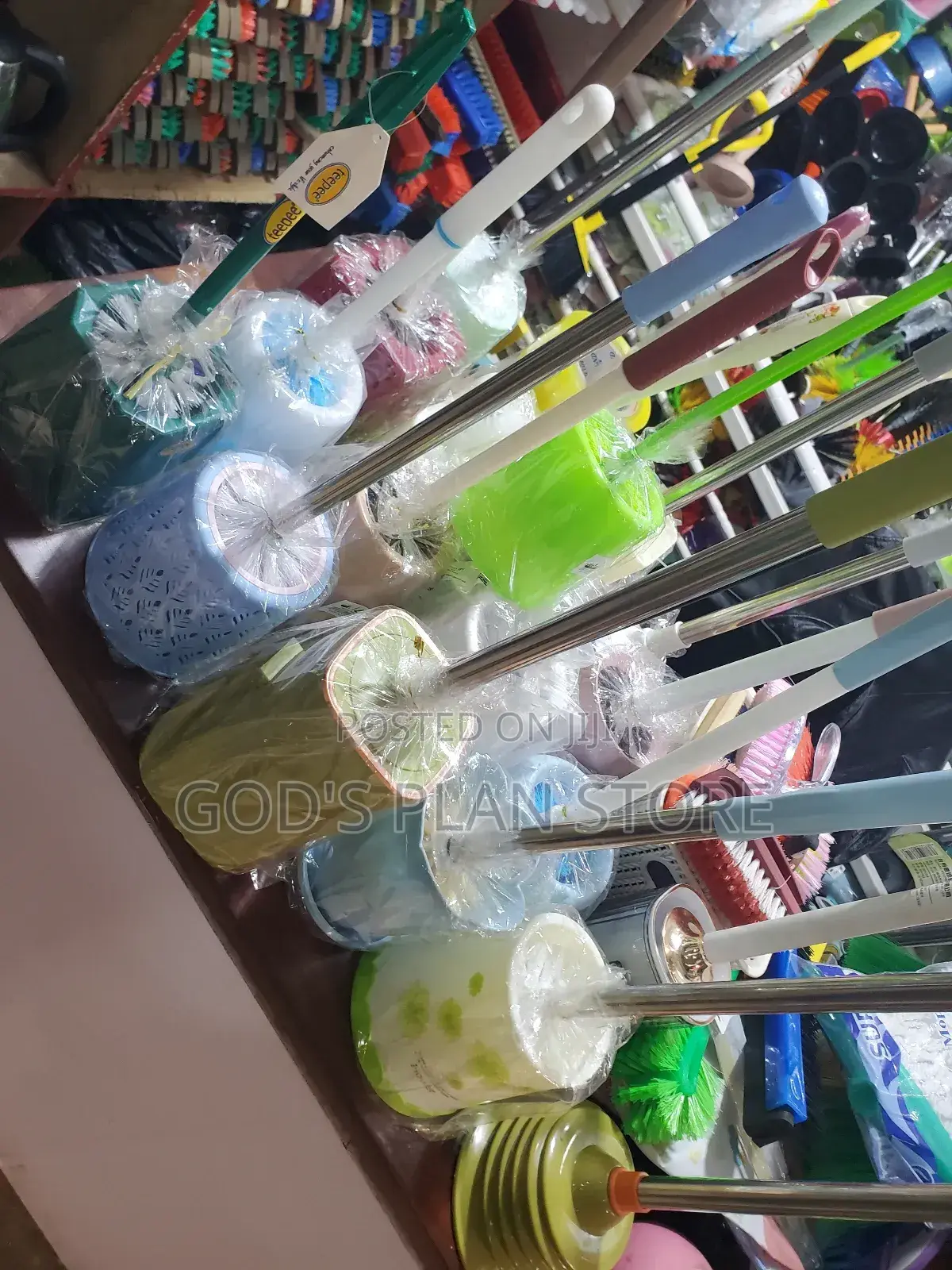 Cleaning Toilet Brushes All Types