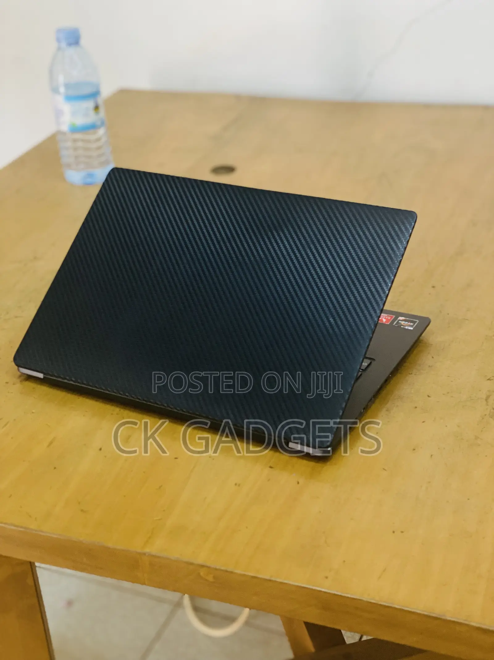 Laptop Lenovo IdeaPad 530S 8GB AMD Ryzen 5 SSD 256GB