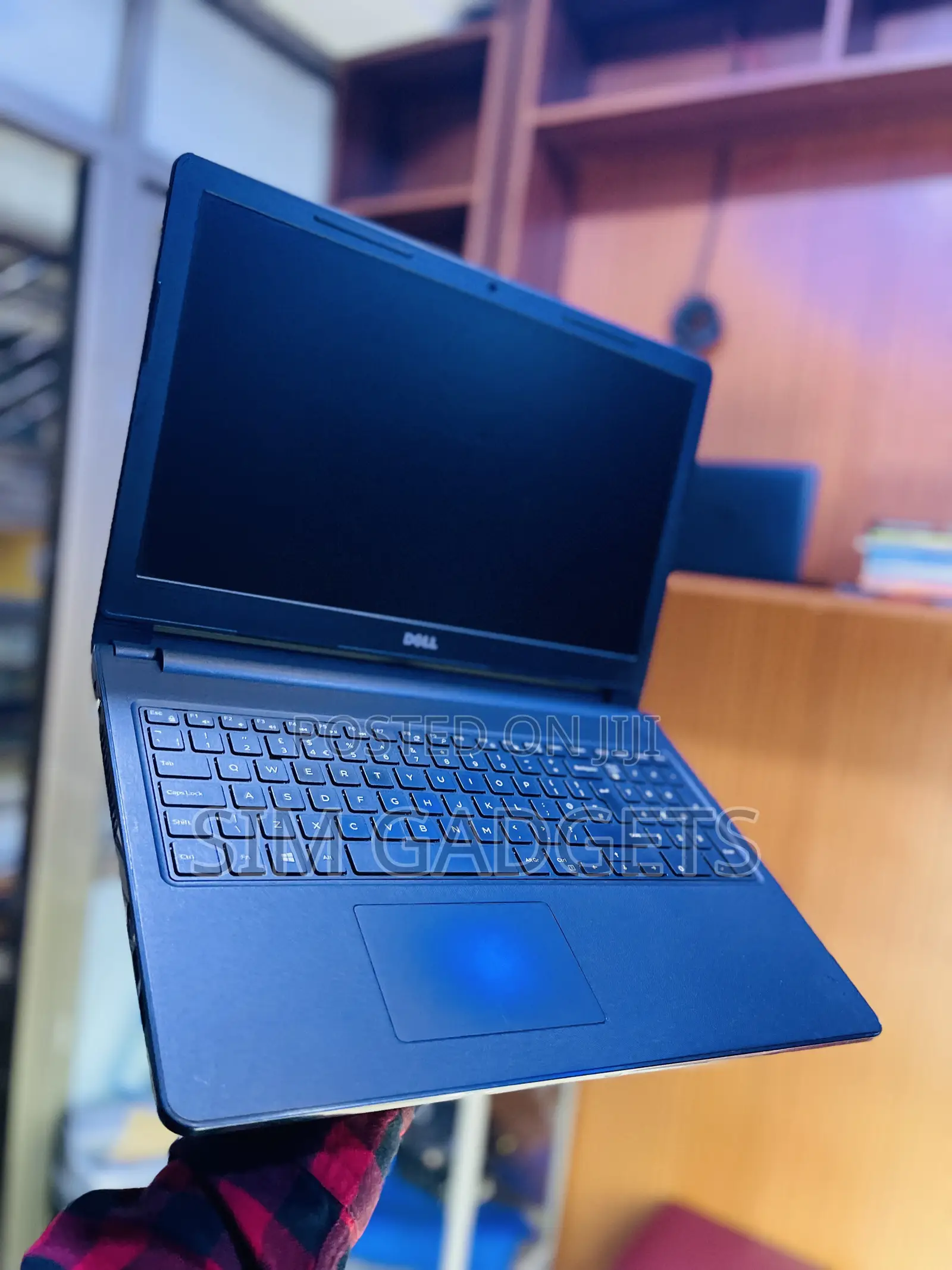 Laptop Dell 8GB Intel Core I3 HDD 1T