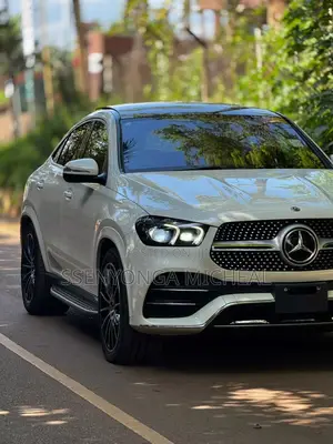 Mercedes-Benz GLE-Class 2021 White
