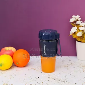 Geepas 50w Rechargeable Portable Mini Blender – 300ml