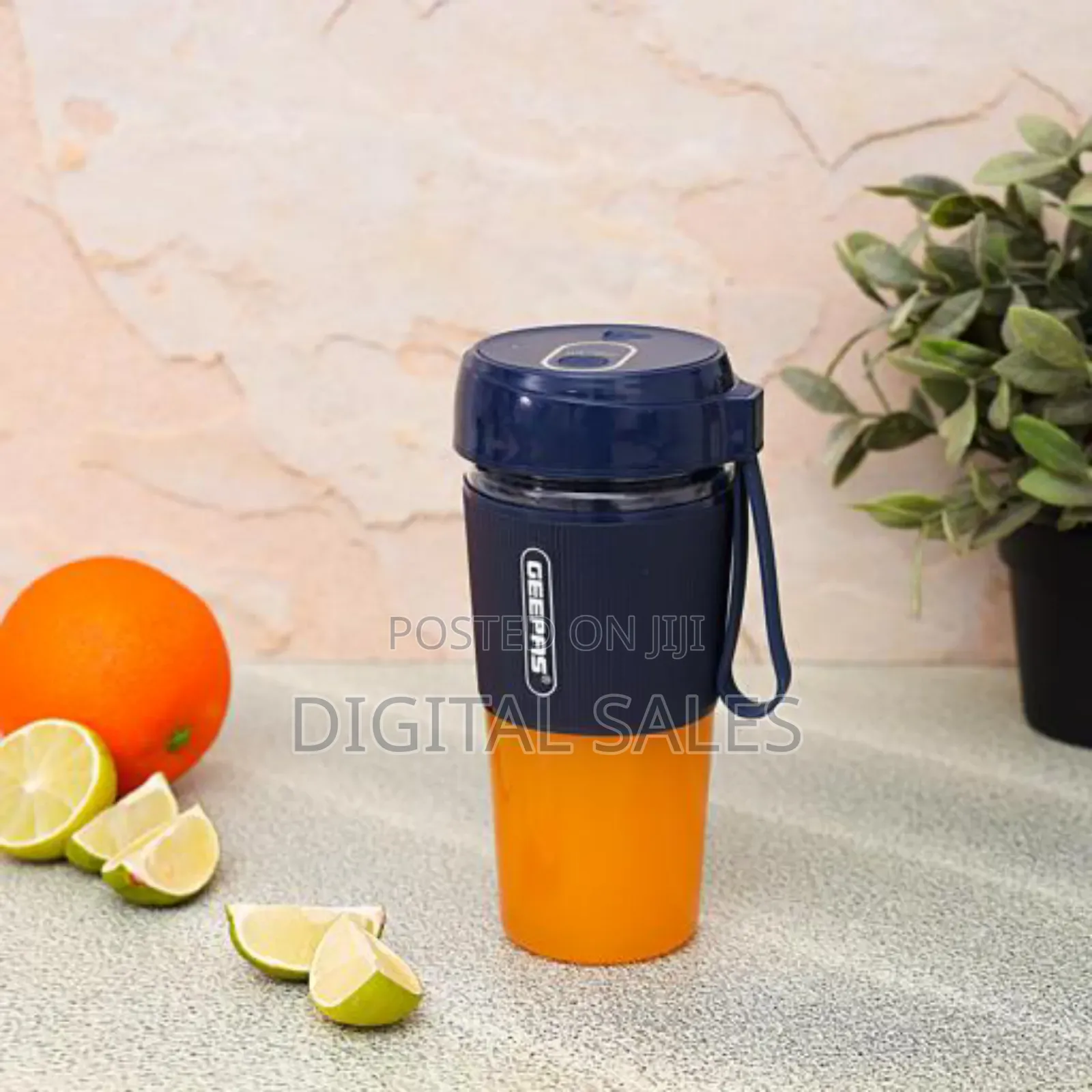 Geepas 50w Rechargeable Portable Mini Blender – 300ml
