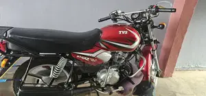 TVS HLX 125 2023 Red