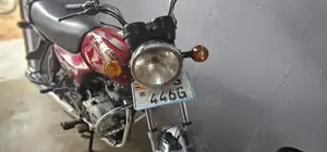 Bajaj Boxer 2023 Red