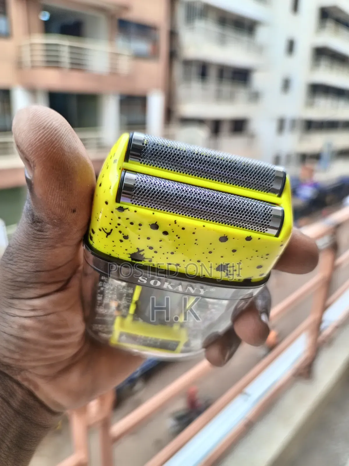 Sokany Sk-382 Multifunctional Razor, a Rechargeable Electric Shaver.