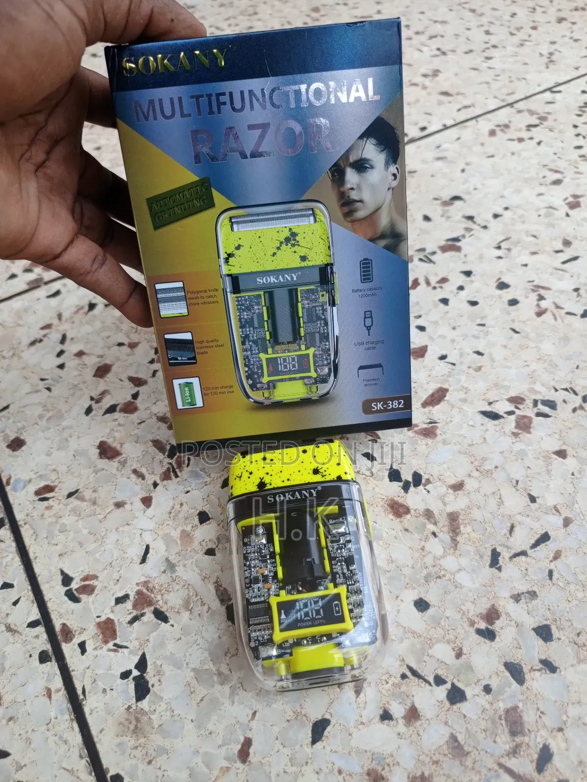 Sokany Sk-382 Multifunctional Razor, a Rechargeable Electric Shaver.