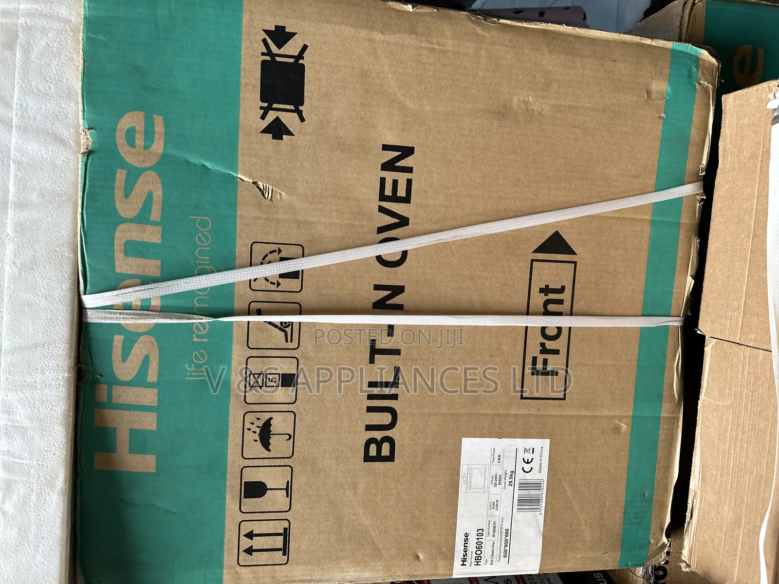 Hisense 60cm Built in Oven Display