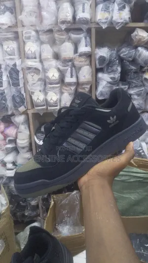 Adidas Forum 84 Low Adv