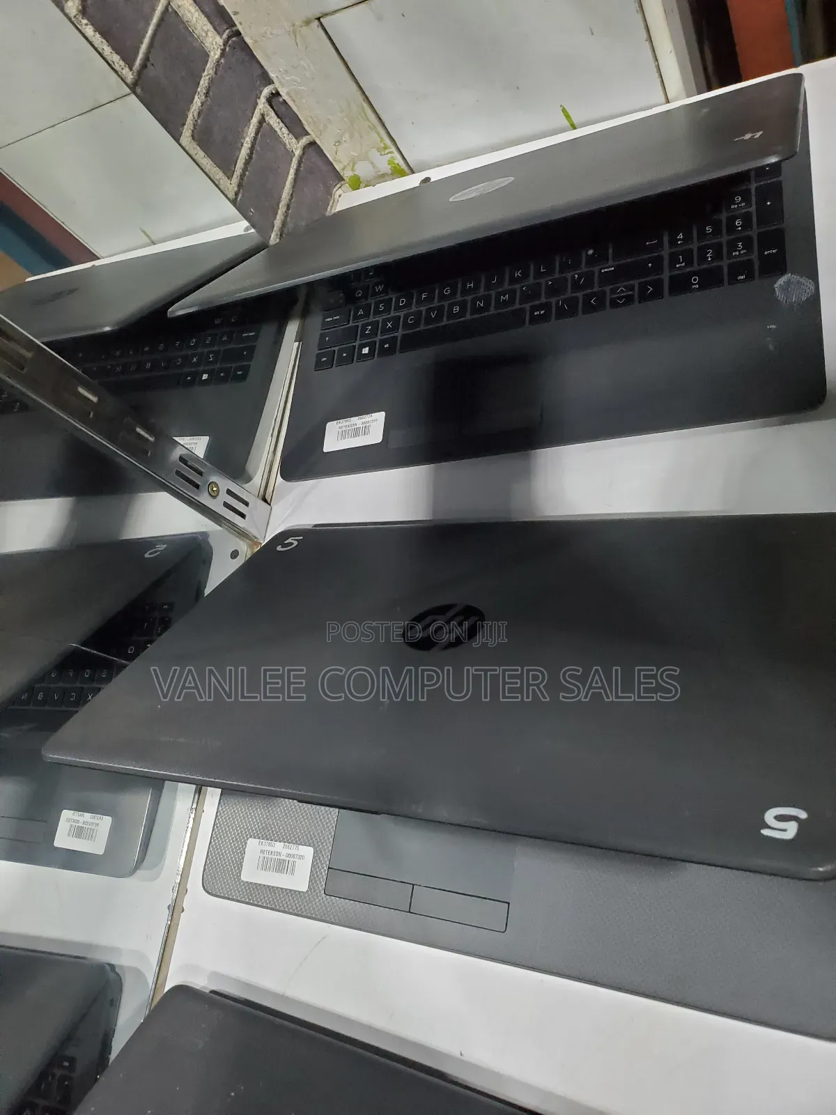 Laptop HP 255 G8 4GB AMD SSD 160GB