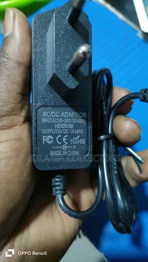 Hzx05100 Ac/Dc 5v~1a Adaptors