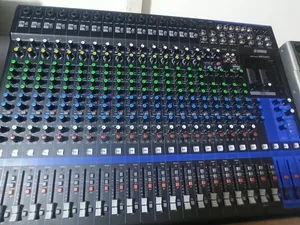 Yamaha Mg24xu Mixer