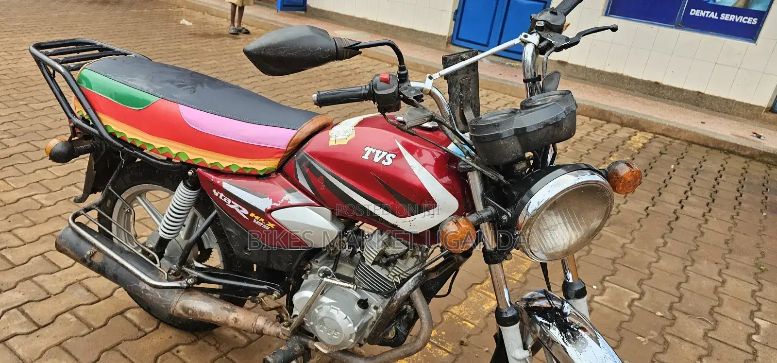 TVS HLX 125 2018 Red