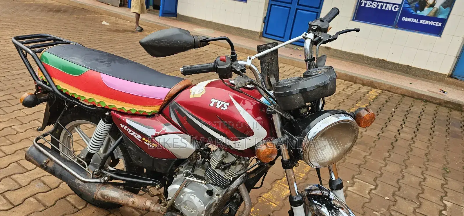 TVS HLX 125 2018 Red