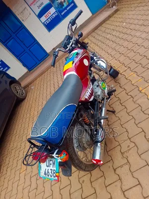 Bajaj Boxer 2022 Red