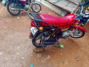 Bajaj CT 110X 2024 Red