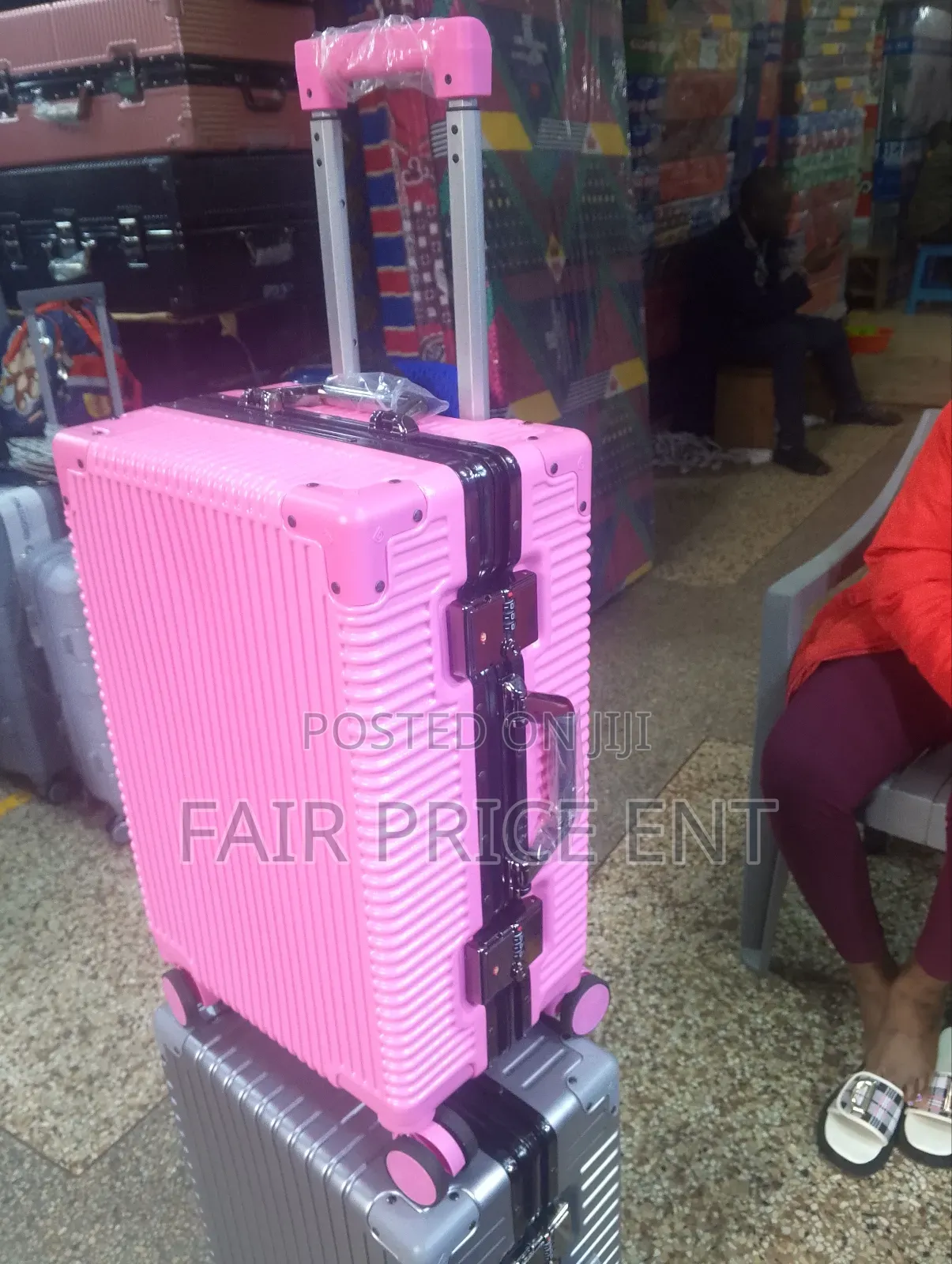 Noble Aluminium Plastic Suitcase. Small. ( Pink)