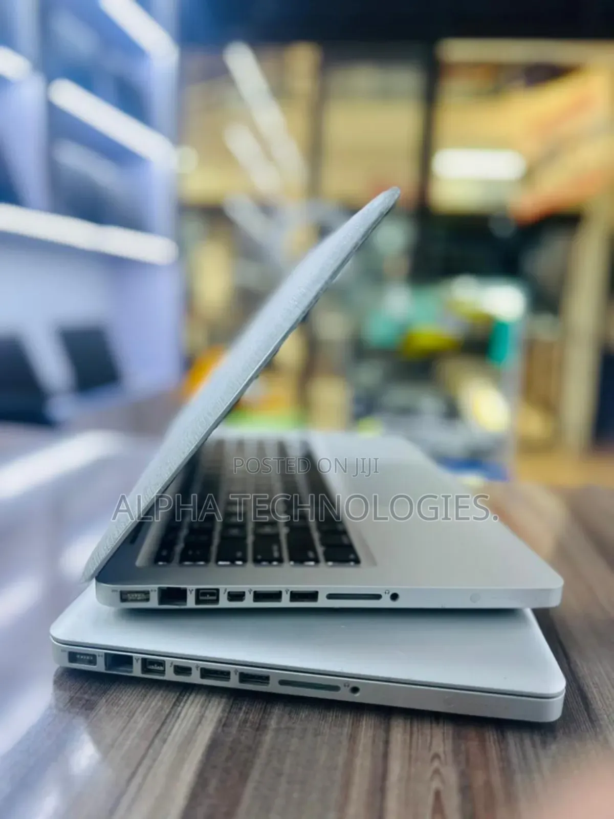 Laptop Apple MacBook 2011 4GB Intel Core I5 HDD 500GB