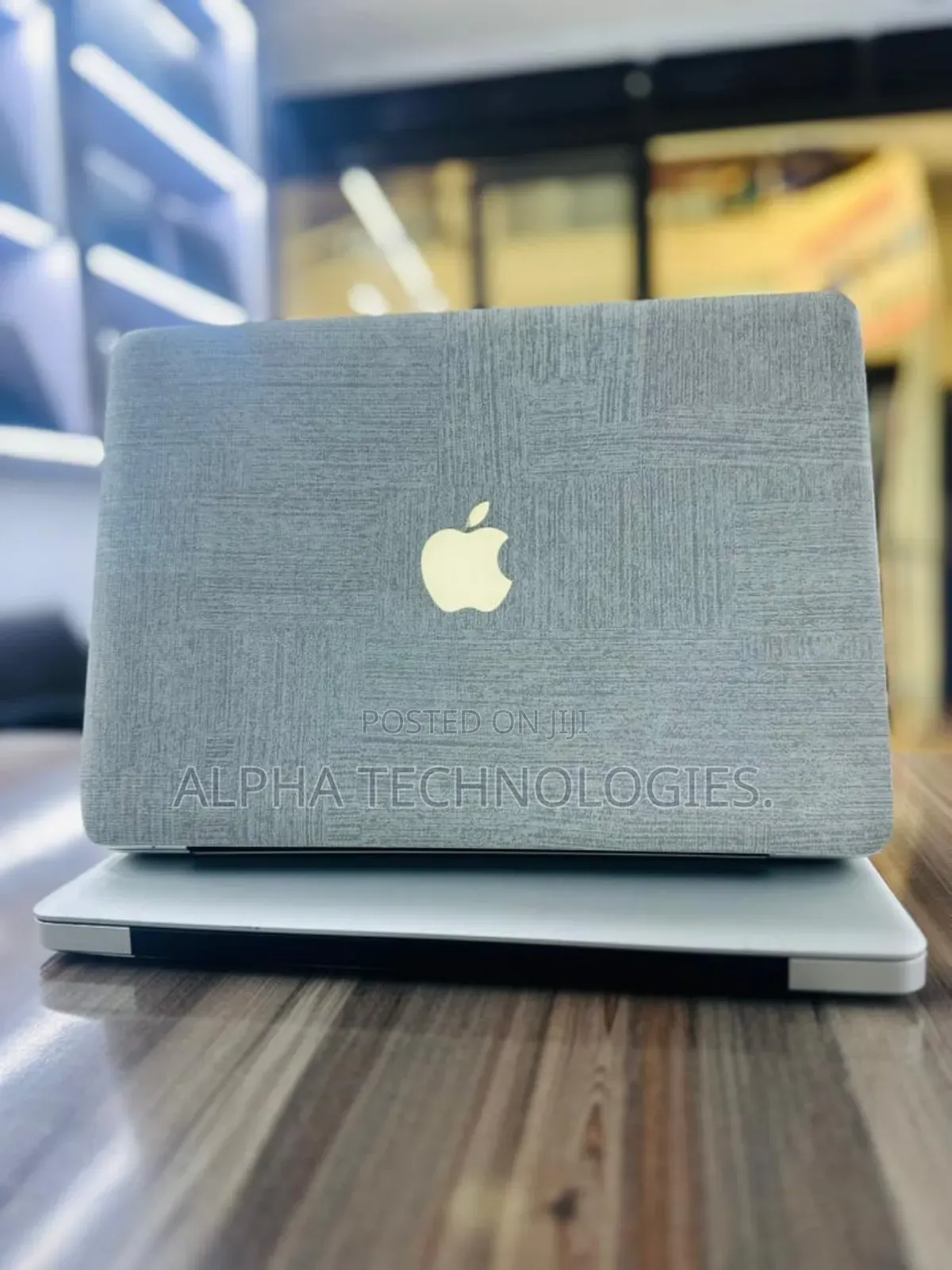 Laptop Apple MacBook 2011 4GB Intel Core I5 HDD 500GB