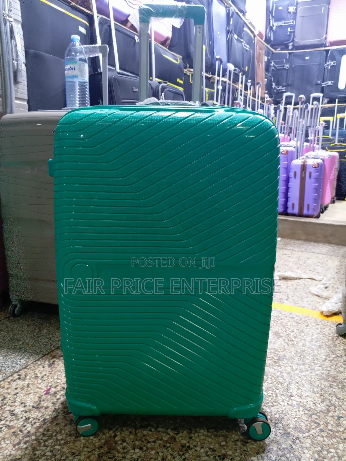 Executive Rubber Plastic Suitcases in Large Size