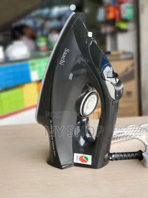 Saachi Steaming Iron