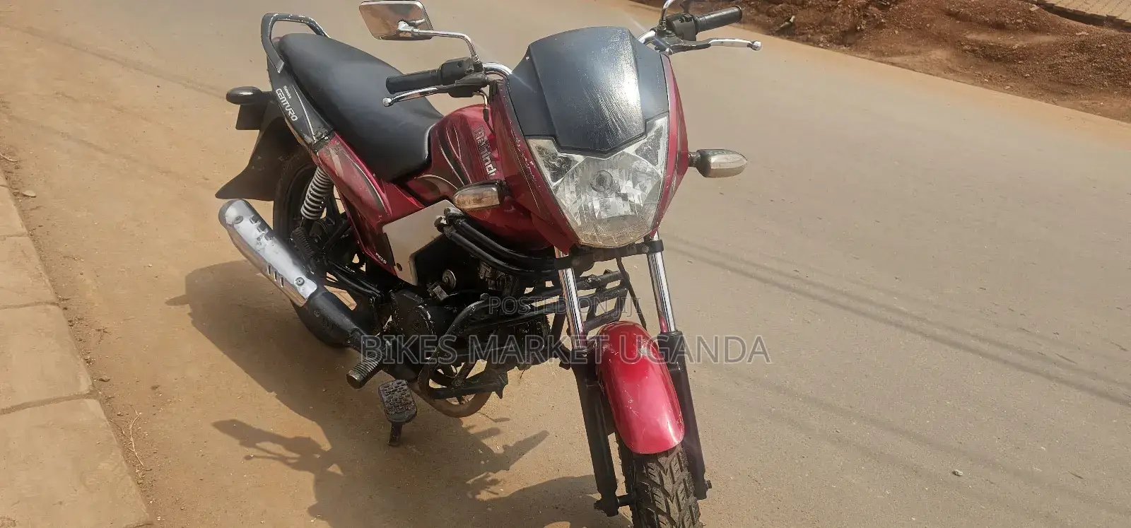 Mahindra Gusto 125 2017 Red