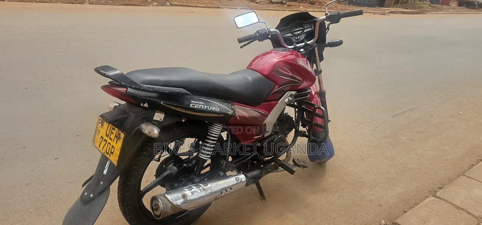 Mahindra Gusto 125 2017 Red