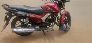 Mahindra Gusto 125 2017 Red