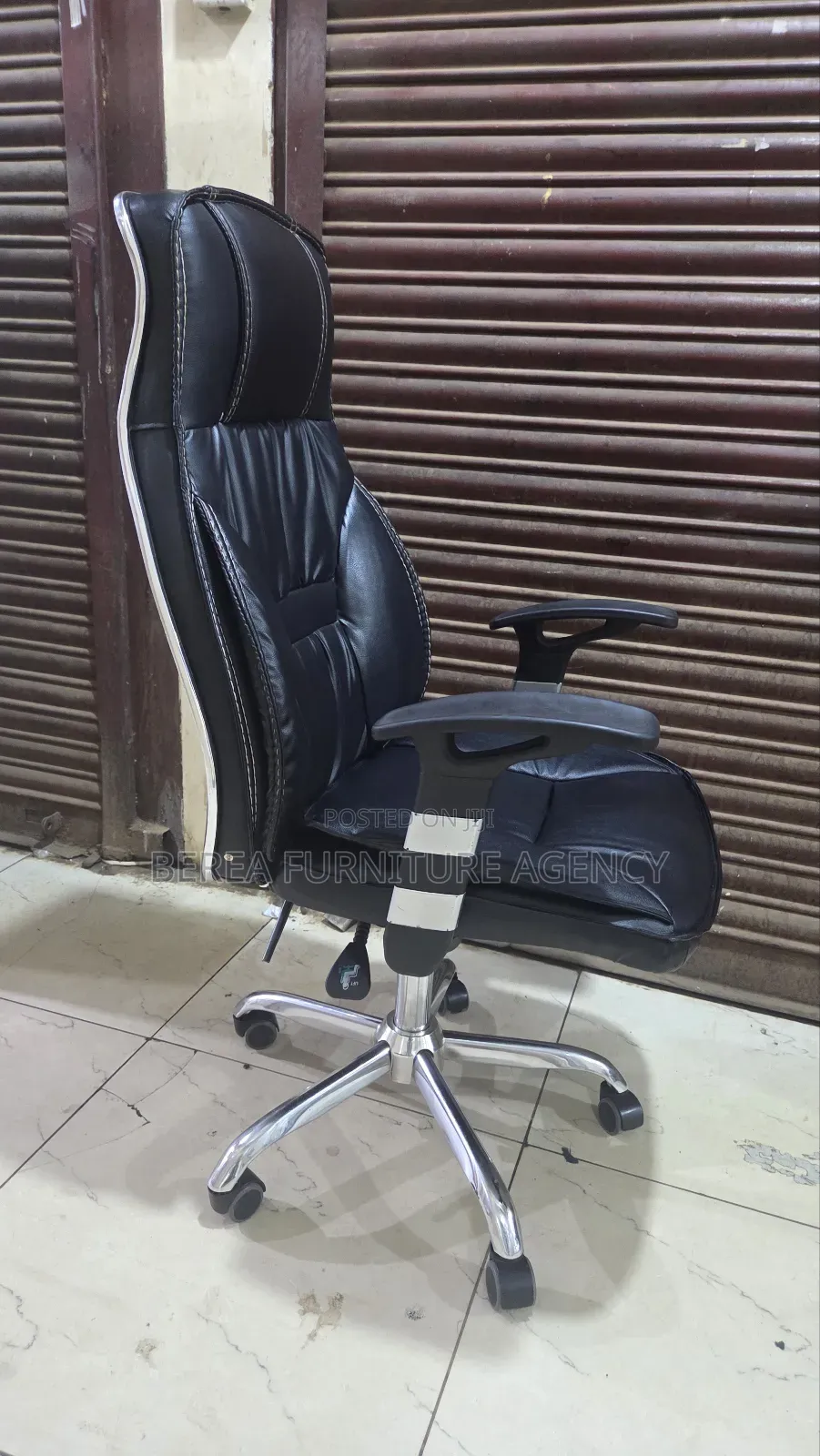 Office Seat So Stylish and Affordable