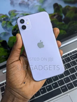 Apple iPhone 11 64 GB Purple