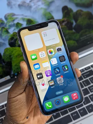 Apple iPhone 11 64 GB Purple