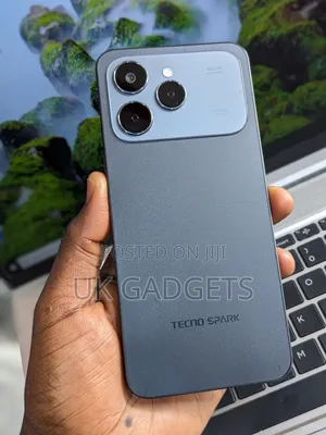 Tecno Spark 40 128 GB Black