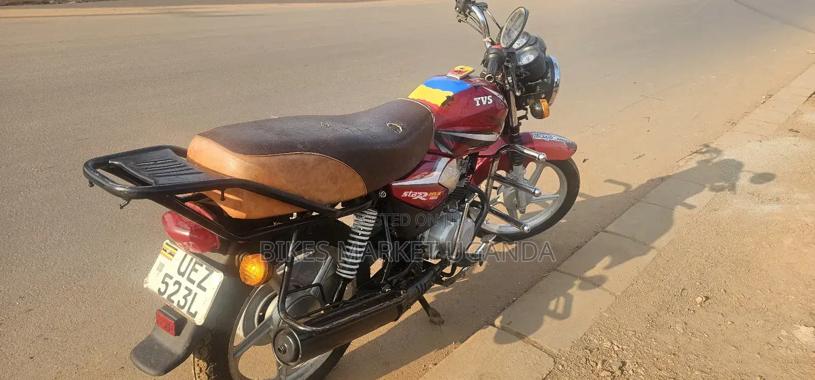 TVS HLX 125 2018 Red