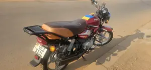TVS HLX 125 2018 Red