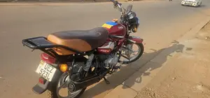 TVS HLX 125 2018 Red