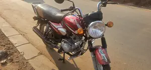 TVS HLX 125 2018 Red
